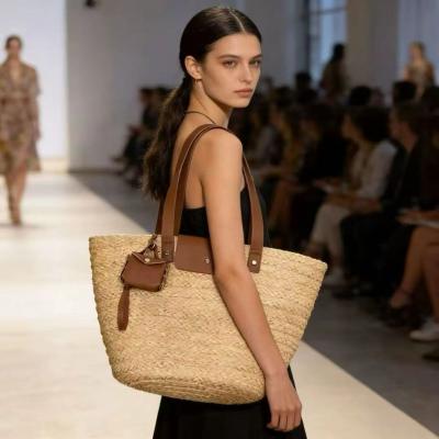 Why Straw Handbags Are Trending in 2026 | Market Demand & Consumer Insights